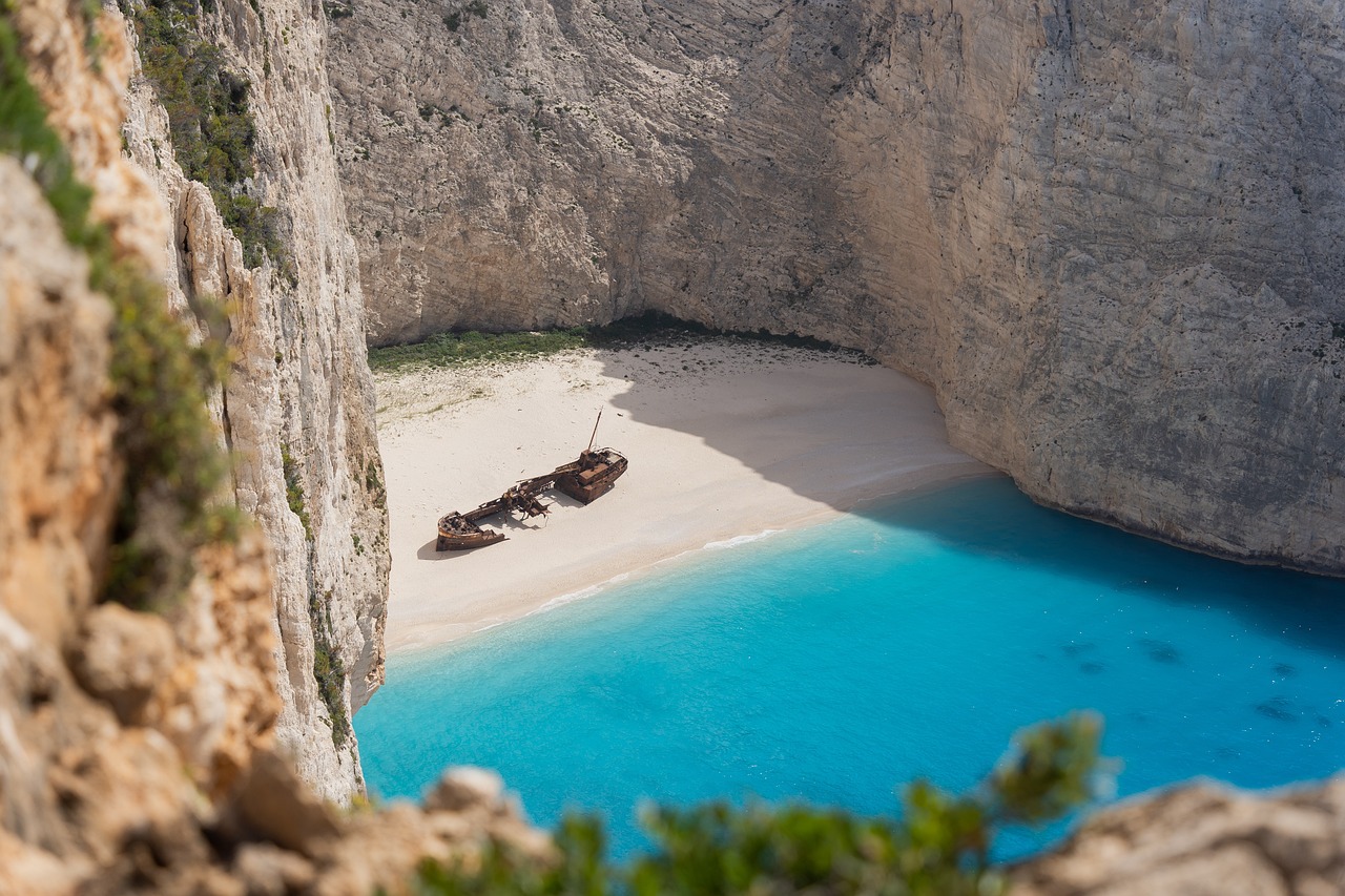 Odkryj Wyspy Greckie: raj na Ziemi dla miłośników historii i słonecznych plaż