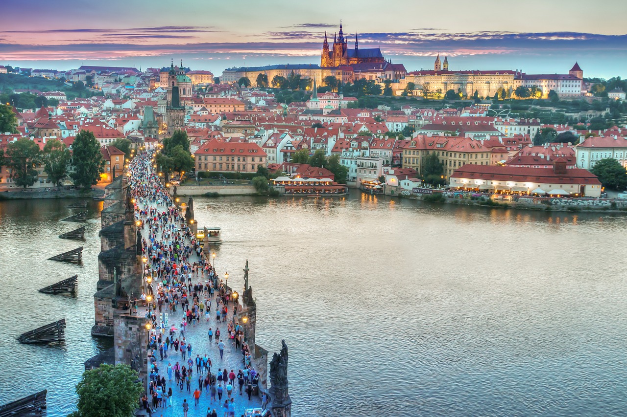Jak zaplanować wakacje w Pradze na kilka dni?